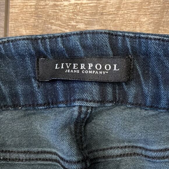 Liverpool Women's Pull-On Stretch Skinny Jeans Dark Wash Size 10/30 - Picture 4 of 7